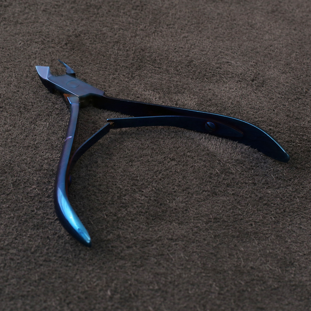 J3-241BL Profesional Cuticle Nipper 10cm Double Spring Blue Colour
