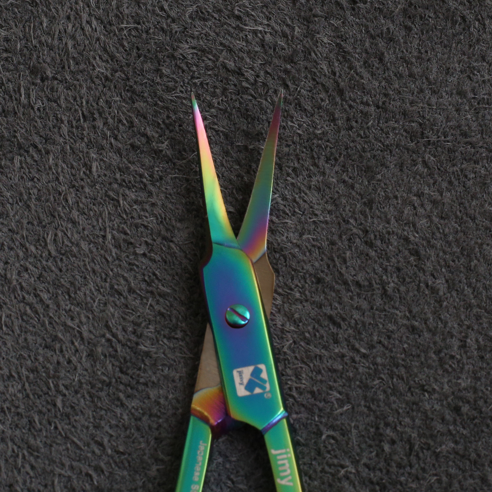 J2-019MT Cuticle Arrow point scissors 9cm Curved Multi Colour