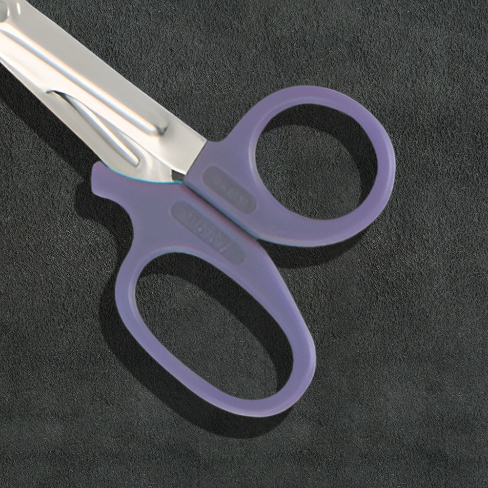 J2 - 228 Utility Scissors 18cm Blue Handle