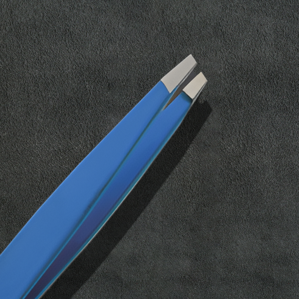 J5 - 086 Eye Brow Tweezer Slunt Tip Sky Blue