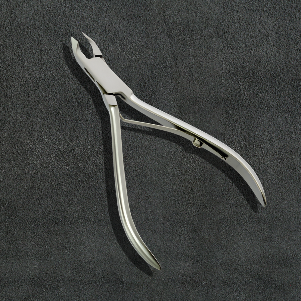 J3 - 241 Professional Cuticle Nipper 10cm Single Spring