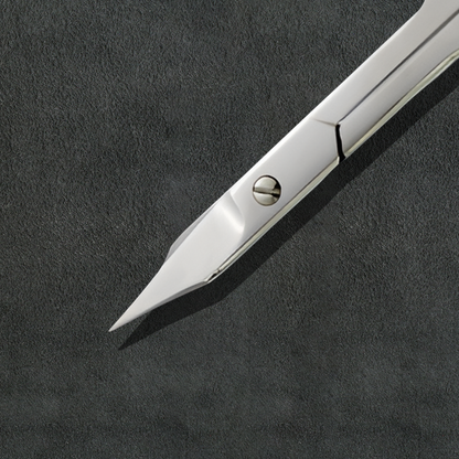 J2 -  097 Professional Nail Arrowpoint Scissors Cvd 9cm