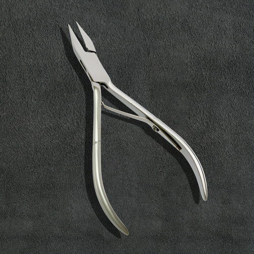 J3 - 059 Professional Nail Clipper Pointed Single Spring 13cm